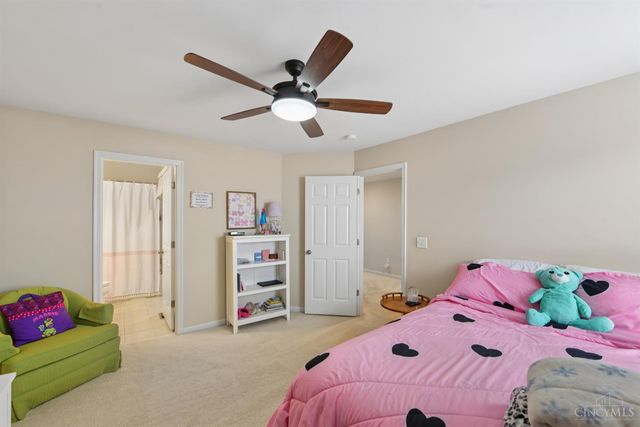 9346 Gardenside Lane, Loveland, OH 45140