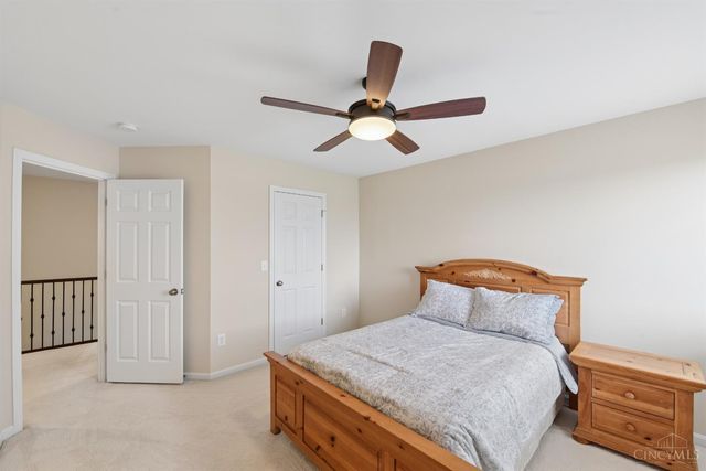 9346 Gardenside Lane, Loveland, OH 45140