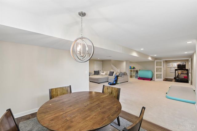 9346 Gardenside Lane, Loveland, OH 45140