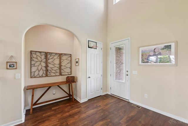9346 Gardenside Lane, Loveland, OH 45140