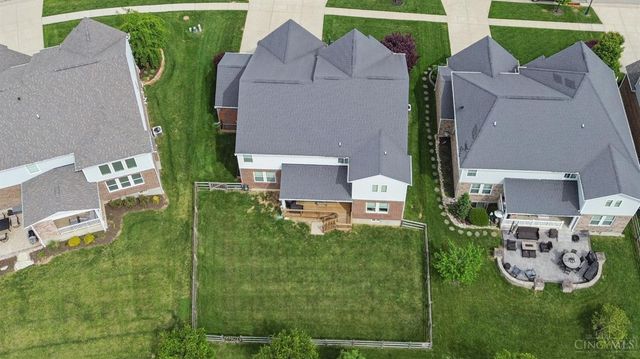 9346 Gardenside Lane, Loveland, OH 45140