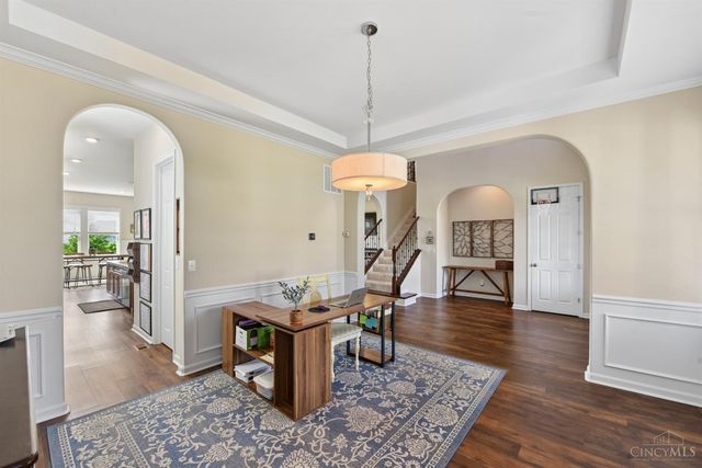 9346 Gardenside Lane, Loveland, OH 45140