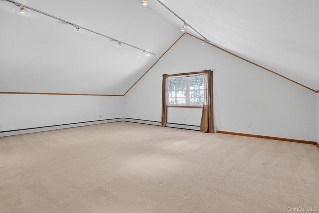 8 Cardinal Court, Tuxedo Park, NY 10987