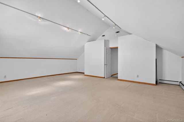 8 Cardinal Court, Tuxedo Park, NY 10987