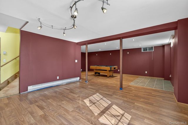 8 Cardinal Court, Tuxedo Park, NY 10987