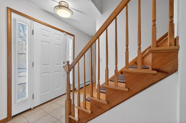 8 Cardinal Court, Tuxedo Park, NY 10987