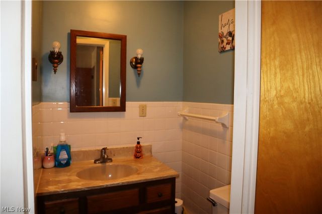 5580 Charleston Road, Newton Falls, OH 44444