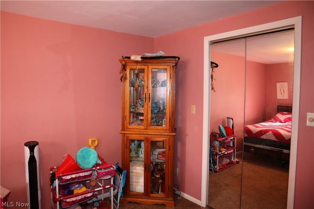 5580 Charleston Road, Newton Falls, OH 44444