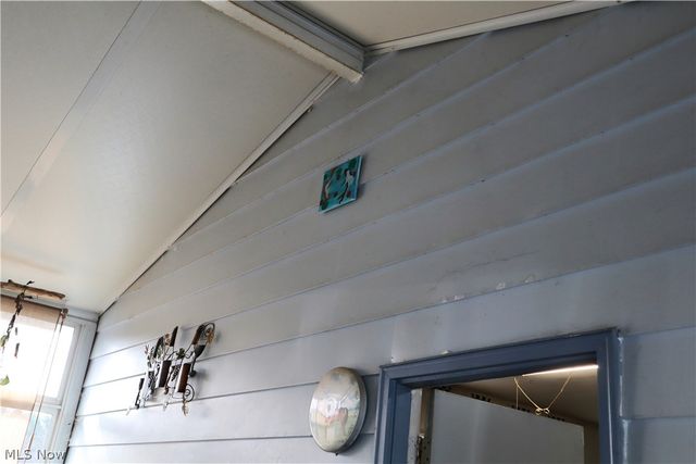 5580 Charleston Road, Newton Falls, OH 44444