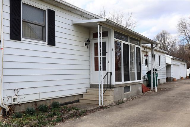 5580 Charleston Road, Newton Falls, OH 44444