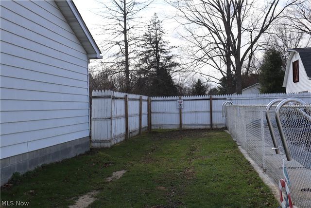 5580 Charleston Road, Newton Falls, OH 44444