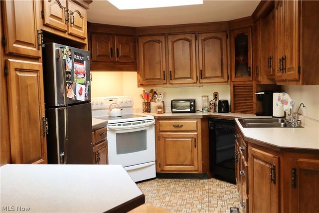 5580 Charleston Road, Newton Falls, OH 44444