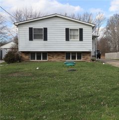 5580 Charleston Road, Newton Falls, OH 44444