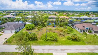 8088 ANTWERP CIRCLE, Port Charlotte, FL 33981