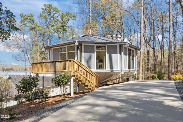 819 & 818 Hilltop Circle, Sanford, NC 27332