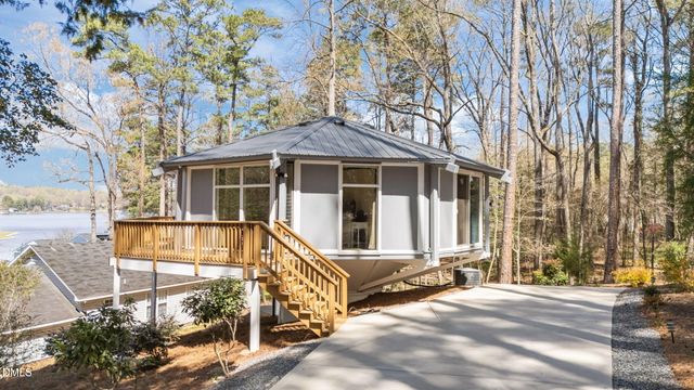 819 & 818 Hilltop Circle, Sanford, NC 27332