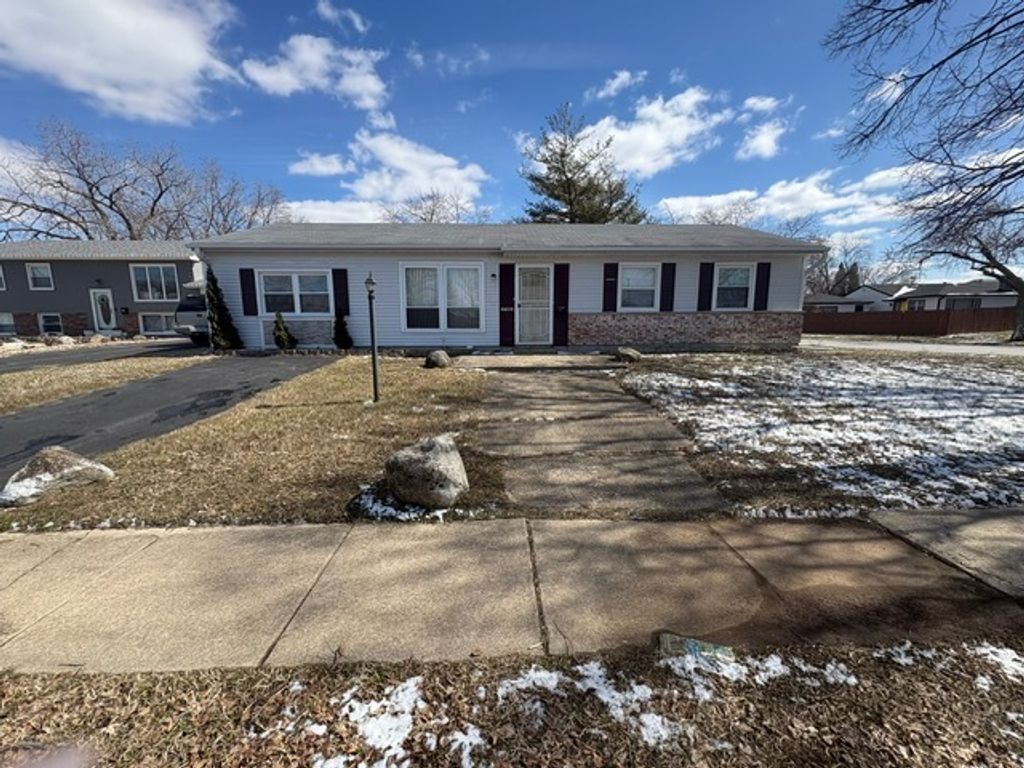 17142 Orchard Lane, Country Club Hills, IL 60478