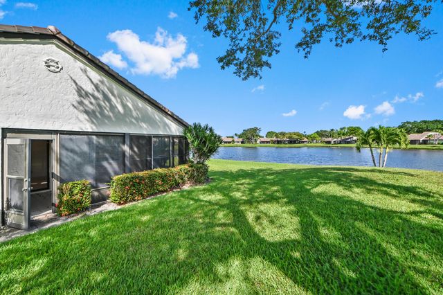5537 Parkwalk Circle E, Boynton Beach, FL 33472
