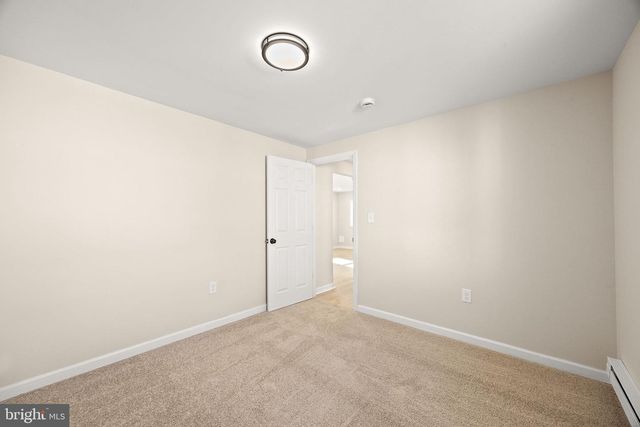 2109 FERNCROFT AVE, Upper Chichester, PA 19061