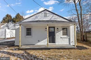 2109 FERNCROFT AVE, Upper Chichester, PA 19061