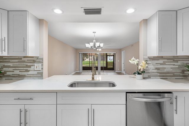 9628 Pavarotti Terrace 102, Boynton Beach, FL 33437