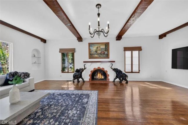 1163 Geneva Street, Glendale, CA 91207