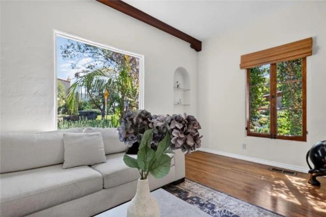 1163 Geneva Street, Glendale, CA 91207