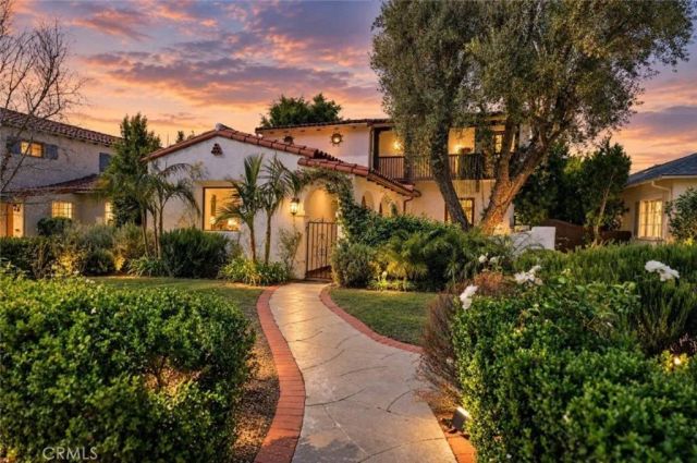 1163 Geneva Street, Glendale, CA 91207