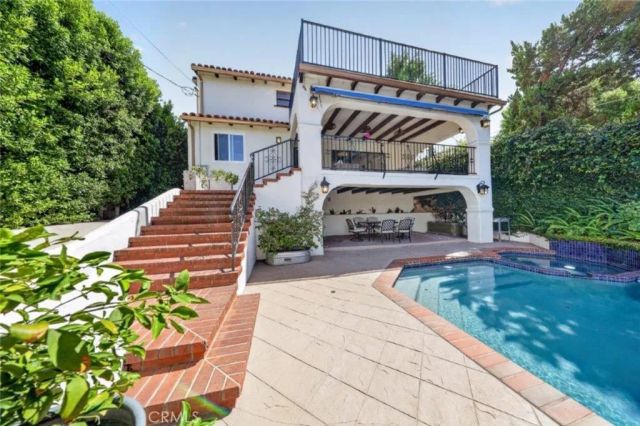 1163 Geneva Street, Glendale, CA 91207