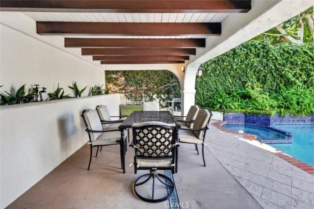 1163 Geneva Street, Glendale, CA 91207
