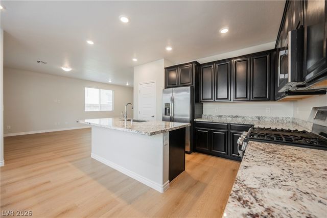 7013 Nash Tracks Street, North Las Vegas, NV 89084