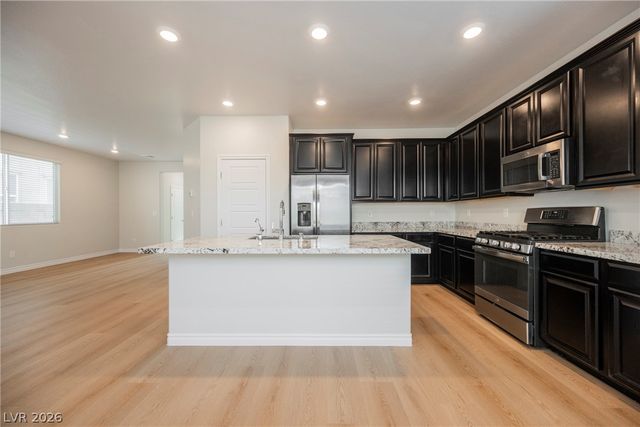 7013 Nash Tracks Street, North Las Vegas, NV 89084