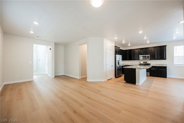 7013 Nash Tracks Street, North Las Vegas, NV 89084