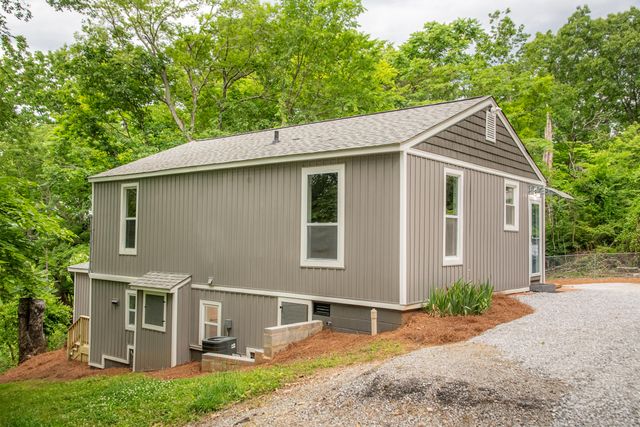 2317 Ridge Crest Drive 1, Chattanooga, TN 37406