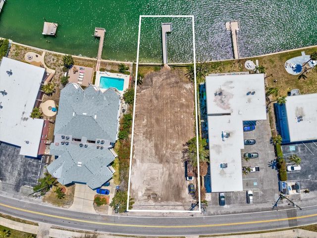 141 104TH AVENUE, Treasure Island, FL 33706