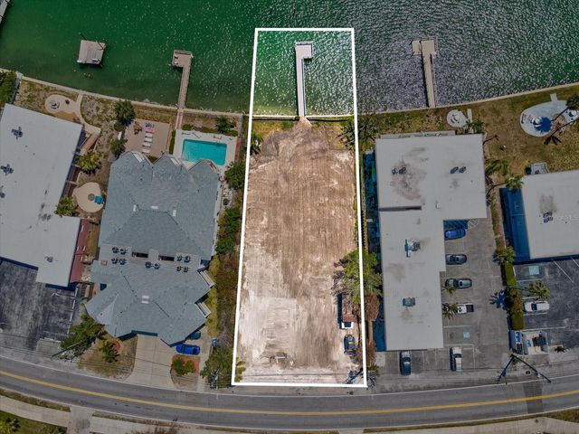 141 104TH AVENUE, Treasure Island, FL 33706