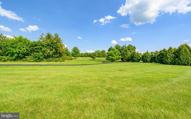 310 KATIE LN, Perkasie, PA 18944