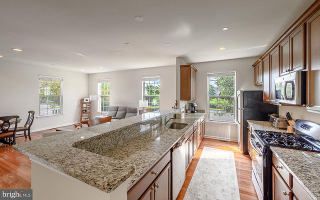 310 KATIE LN, Perkasie, PA 18944