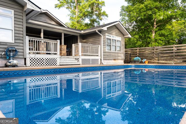 142 Spurgeon Drive SE, Eatonton, GA 31024