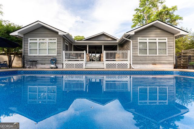 142 Spurgeon Drive SE, Eatonton, GA 31024