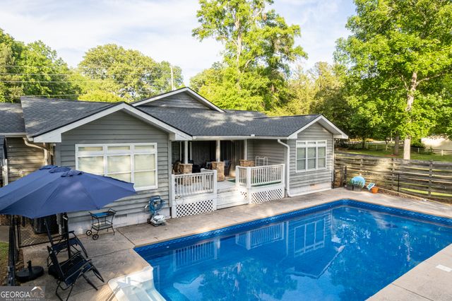 142 Spurgeon Drive SE, Eatonton, GA 31024