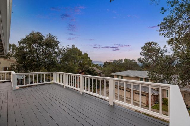 22215 Quinterno Court, Cupertino, CA 95014