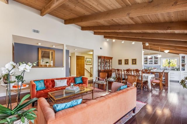 22215 Quinterno Court, Cupertino, CA 95014