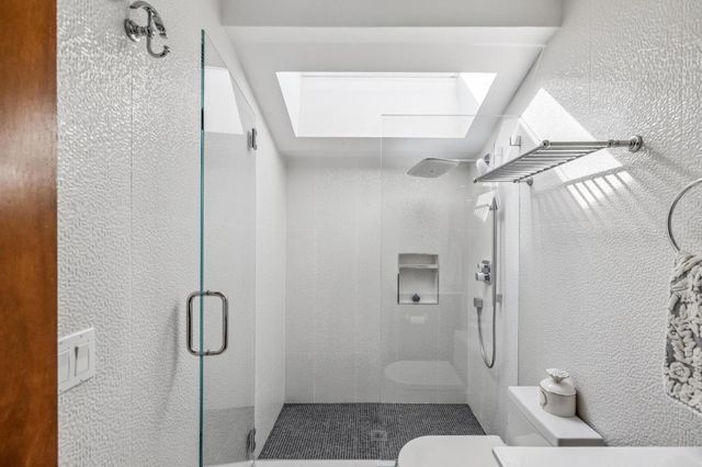 22215 Quinterno Court, Cupertino, CA 95014