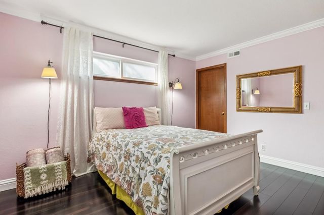 22215 Quinterno Court, Cupertino, CA 95014