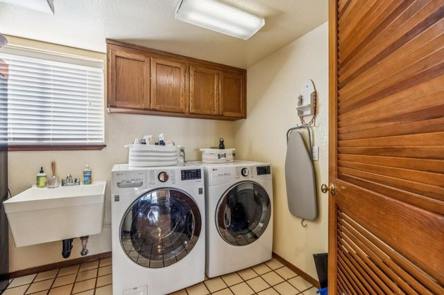 22215 Quinterno Court, Cupertino, CA 95014