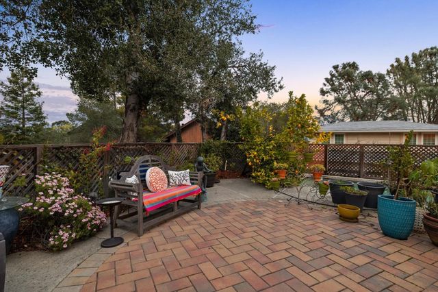 22215 Quinterno Court, Cupertino, CA 95014