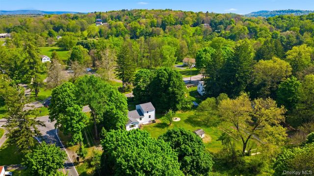 261 Sawdust Avenue, Cottekill, NY 12419