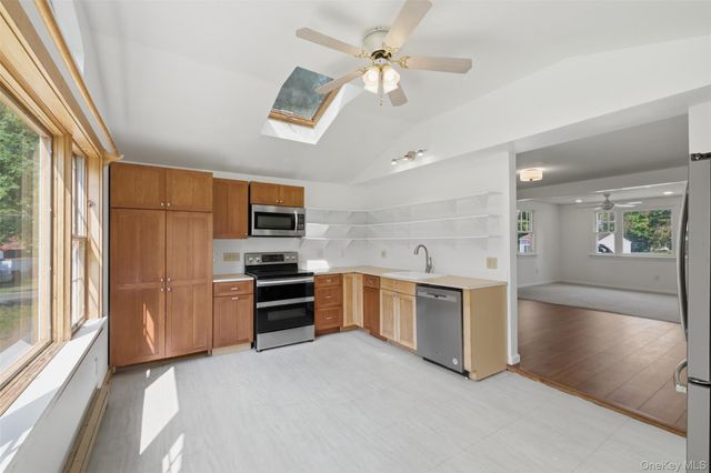 261 Sawdust Avenue, Cottekill, NY 12419