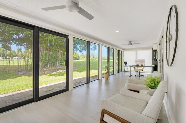8569 Casa Del Lago, Boca Raton, FL 33433